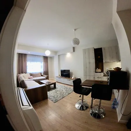 Deni Apartment Durres