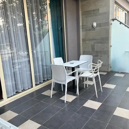 Appartamento Deni Durrës
