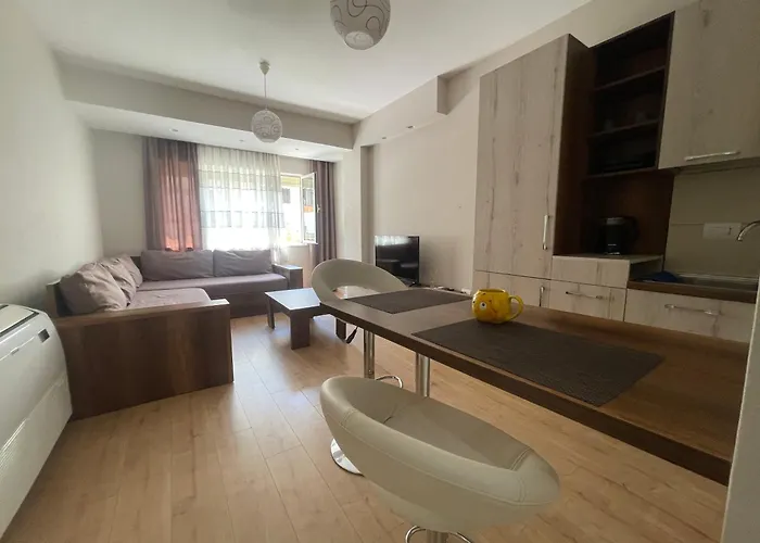 Deni Lägenhet Durrës